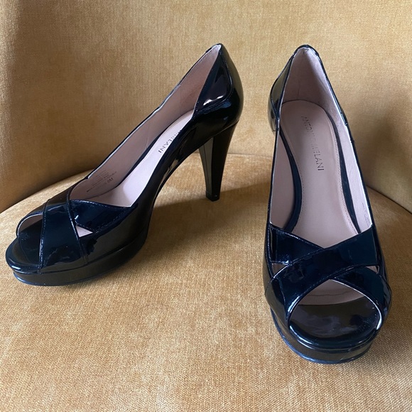 Antonio Melani Peep Toe Pumps - Picture 1 of 1